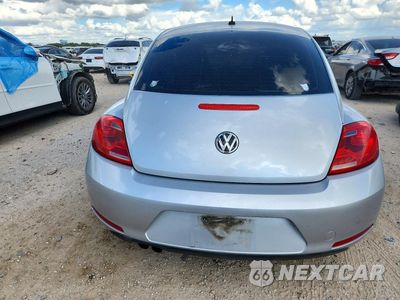 Zdjęcie 6 z 12 samochodu: 2014 VOLKSWAGEN BEETLE VIN:3VWFP7AT0EM623420 - miniatura