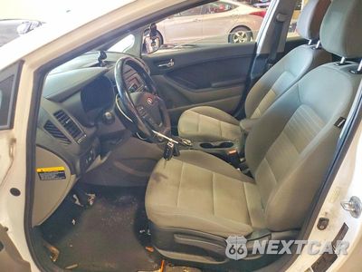 Zdjęcie 7 z 12 samochodu: 2015 KIA FORTE EX VIN:KNAFX4A81F5266525 - miniatura