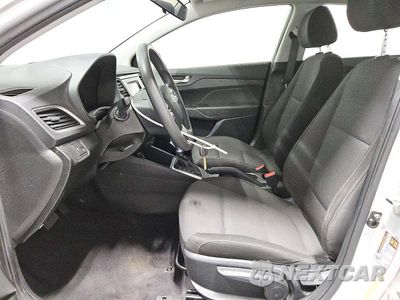 Zdjęcie 7 z 13 samochodu: 2020 HYUNDAI ACCENT SE VIN:3KPC24A6XLE106453 - miniatura