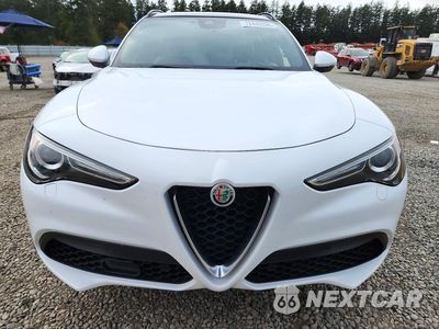 Piąte zdjęcie samochodu w środku: 2022 ALFA ROMEO STELVIO TI VIN:ZASPAKBN0N7D46779 - miniatura