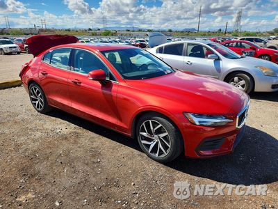 Czwarte zdjęcie samochodu z boku: 2020 VOLVO S60 T5 MOMENTUM VIN:7JR102FK1LG042229 - miniatura