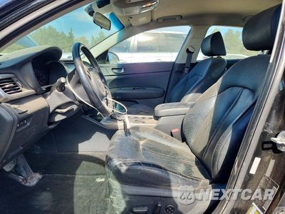 Zdjęcie 7 z 13 samochodu: 2018 KIA OPTIMA HYBRID EX VIN:KNAGU4LE4J5023168 - miniatura