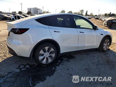 Trzecie zdjęcie samochodu z tyłu: 2022 TESLA MODEL Y VIN:7SAYGAEE7NF433478 - miniatura
