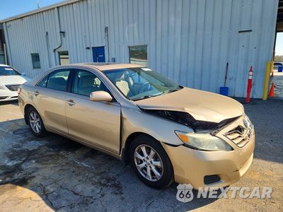 Czwarte zdjęcie samochodu z boku: 2010 TOYOTA CAMRY LE VIN:4T1BF3EK6AU006362 - miniatura