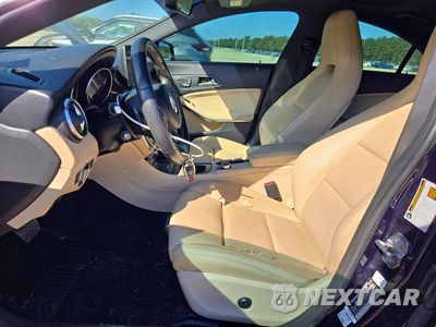 Zdjęcie 7 z 12 samochodu: 2019 MERCEDES-BENZ CLA 250 4MATIC VIN:WDDSJ4GB3KN712762 - miniatura
