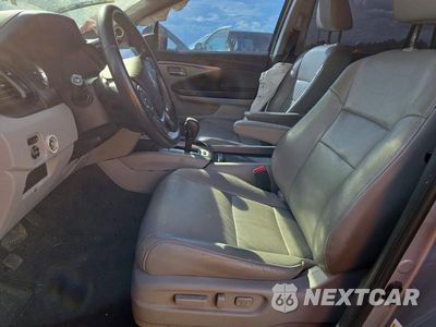 Zdjęcie 7 z 12 samochodu: 2018 HONDA PILOT EXL VIN:5FNYF5H54JB019801 - miniatura