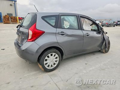 Trzecie zdjęcie samochodu z tyłu: 2016 NISSAN VERSA NOTE SV VIN:3N1CE2CP9GL353243 - miniatura