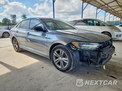 Czwarte zdjęcie samochodu z boku: 2019 VOLKSWAGEN JETTA S VIN:3VWCB7BU0KM124282 - miniatura