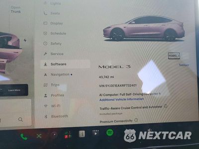 Zdjęcie 9 z 12 samochodu: 2024 TESLA MODEL 3 VIN:5YJ3E1EAXRF732401 - miniatura