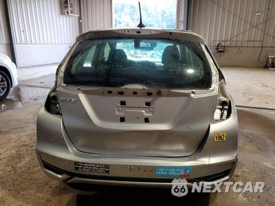 Zdjęcie 6 z 13 samochodu: 2018 HONDA FIT EX VIN:3HGGK5H86JM716160 - miniatura