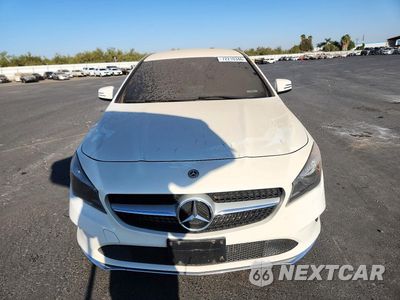 Piąte zdjęcie samochodu w środku: 2018 MERCEDES-BENZ CLA 250 VIN:WDDSJ4EB4JN583240 - miniatura