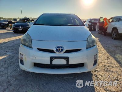 Piąte zdjęcie samochodu w środku: 2010 TOYOTA PRIUS IV VIN:JTDKN3DU8A0033290 - miniatura