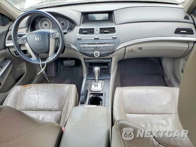 Zdjęcie 8 z 12 samochodu: 2008 HONDA ACCORD EXL VIN:1HGCP36838A078285 - miniatura