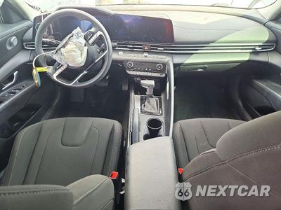 Zdjęcie 8 z 13 samochodu: 2024 HYUNDAI ELANTRA SEL VIN:KMHLM4DG2RU757774 - miniatura