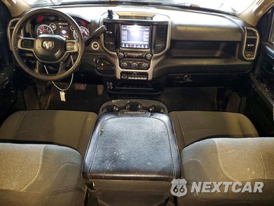 Zdjęcie 8 z 12 samochodu: 2020 RAM 2500 TRADESMAN VIN:3C6UR5CL9LG263184 - miniatura