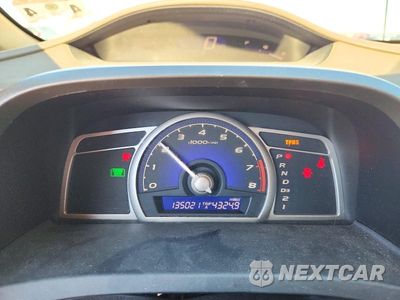 Zdjęcie 9 z 13 samochodu: 2008 HONDA CIVIC LX VIN:JHMFA16598S002280 - miniatura