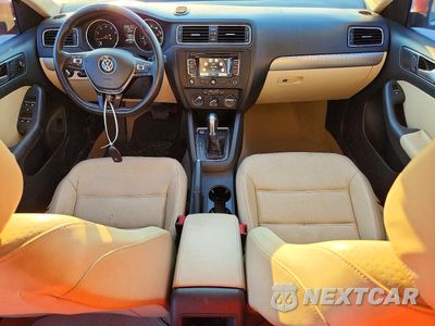 Zdjęcie 8 z 12 samochodu: 2015 VOLKSWAGEN JETTA SE VIN:3VWD17AJ7FM350629 - miniatura