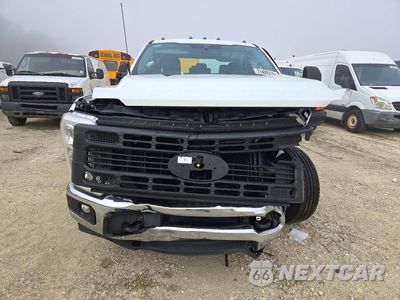Piąte zdjęcie samochodu w środku: 2025 FORD F250 VIN:1FT7X2AA0SED36265 - miniatura
