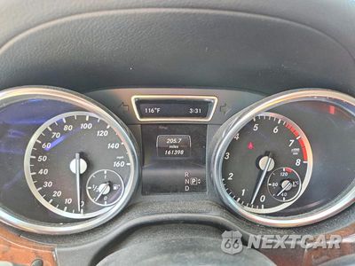 Zdjęcie 9 z 13 samochodu: 2014 MERCEDES-BENZ GL 550 4MATIC VIN:4JGDF7DE0EA423849 - miniatura