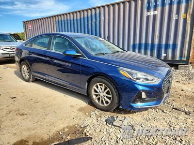 Czwarte zdjęcie samochodu z boku: 2018 HYUNDAI SONATA SE VIN:5NPE24AF8JH724114 - miniatura