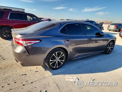 Trzecie zdjęcie samochodu z tyłu: 2020 TOYOTA CAMRY SE VIN:4T1G31AK8LU518815 - miniatura