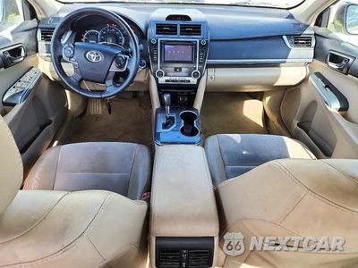 Zdjęcie 8 z 13 samochodu: 2012 TOYOTA CAMRY HYBRID XLE VIN:4T1BD1FK3CU050170 - miniatura