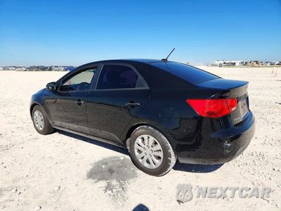 Drugie zdjęcie samochodu z przodu: 2013 KIA FORTE EX VIN:KNAFU4A20D5684009 - miniatura