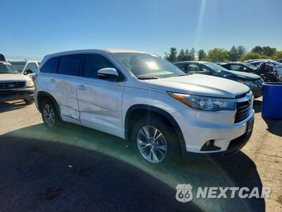 Czwarte zdjęcie samochodu z boku: 2015 TOYOTA HIGHLANDER LE PLUS VIN:5TDZKRFH6FS070837 - miniatura
