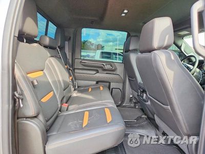 Zdjęcie 10 z 12 samochodu: 2024 GMC SIERRA K2500 AT4 VIN:1GT49PEY2RF153102 - miniatura