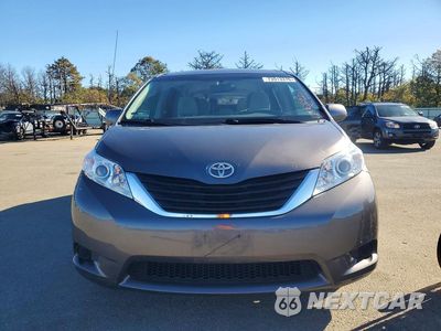Piąte zdjęcie samochodu w środku: 2012 TOYOTA SIENNA LE VIN:5TDJK3DC4CS036389 - miniatura