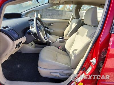 Zdjęcie 7 z 12 samochodu: 2013 TOYOTA PRIUS TWO VIN:JTDKN3DU6D0345239 - miniatura