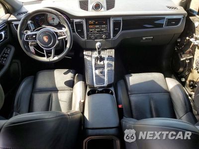 Zdjęcie 8 z 13 samochodu: 2015 PORSCHE MACAN S VIN:WP1AB2A59FLB54698 - miniatura