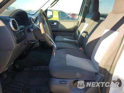 Zdjęcie 7 z 12 samochodu: 2003 FORD EXPEDITION XLT VIN:1FMRU15W73LC16165 - miniatura