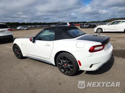 Drugie zdjęcie samochodu z przodu: 2019 FIAT 124 SPIDER CLASSICA VIN:JC1NFAEK6K0141725 - miniatura