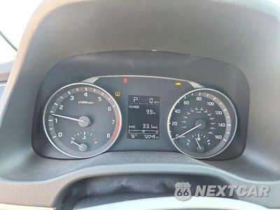 Zdjęcie 9 z 13 samochodu: 2018 HYUNDAI ELANTRA SE VIN:5NPD74LF4JH334329 - miniatura