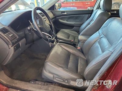 Zdjęcie 7 z 12 samochodu: 2007 HONDA ACCORD EX VIN:1HGCM56897A105637 - miniatura