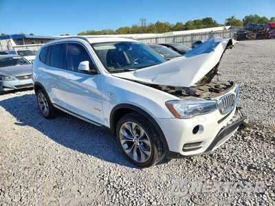 Czwarte zdjęcie samochodu z boku: 2016 BMW X3 VIN:5UXWX9C5XG0D83006 - miniatura