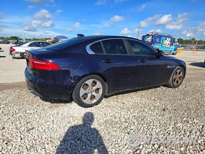 Trzecie zdjęcie samochodu z tyłu: 2017 JAGUAR XE VIN:SAJAR4BG5HA949238 - miniatura