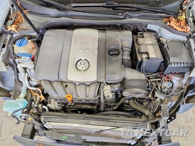 Zdjęcie 11 z 13 samochodu: 2013 VOLKSWAGEN GOLF VIN:WVWDB7AJ3DW130241 - miniatura