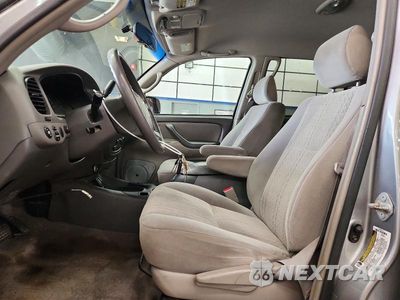 Zdjęcie 7 z 12 samochodu: 2006 TOYOTA TUNDRA DOUBLE CAB SR5 VIN:5TBDT44126S502624 - miniatura
