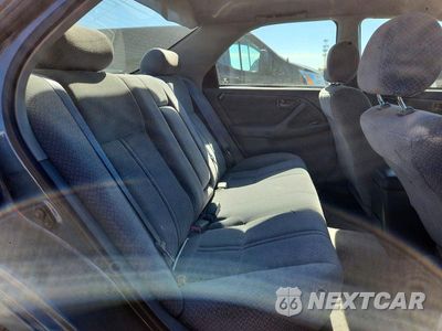 Zdjęcie 10 z 12 samochodu: 2001 TOYOTA CAMRY LE VIN:4T1BG22K01U831793 - miniatura