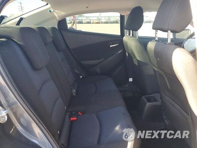 Zdjęcie 10 z 12 samochodu: 2018 TOYOTA YARIS IA BASE VIN:3MYDLBYV9JY311424 - miniatura