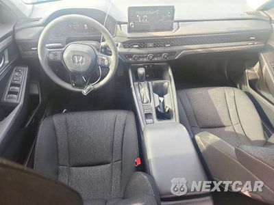 Zdjęcie 8 z 12 samochodu: 2026 HONDA ACCORD SE VIN:1HGCY1F44TA007037 - miniatura