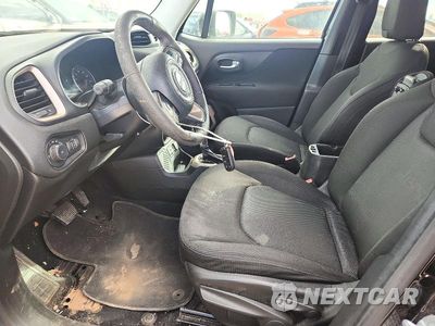 Zdjęcie 7 z 13 samochodu: 2016 JEEP RENEGADE LATITUDE VIN:ZACCJABT5GPD89181 - miniatura