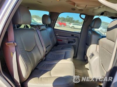Zdjęcie 10 z 12 samochodu: 2004 CHEVROLET TAHOE C1500 VIN:1GNEC13Z14R121545 - miniatura