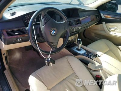 Zdjęcie 8 z 12 samochodu: 2010 BMW 528 I VIN:WBANU5C52AC126419 - miniatura