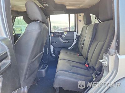 Zdjęcie 11 z 13 samochodu: 2018 JEEP WRANGLER UNLIMITED SPORT VIN:1C4BJWDG7JL867427 - miniatura