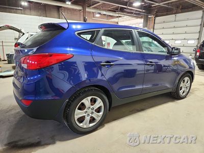 Trzecie zdjęcie samochodu z tyłu: 2010 HYUNDAI TUCSON GLS VIN:KM8JT3AC4AU112389 - miniatura