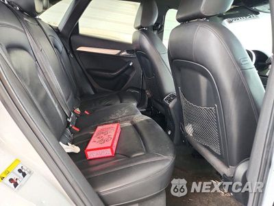 Zdjęcie 11 z 13 samochodu: 2016 AUDI Q3 PRESTIGE VIN:WA1GFCFS2GR003344 - miniatura