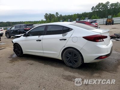 Drugie zdjęcie samochodu z przodu: 2019 HYUNDAI ELANTRA SEL VIN:5NPD84LF4KH472371 - miniatura